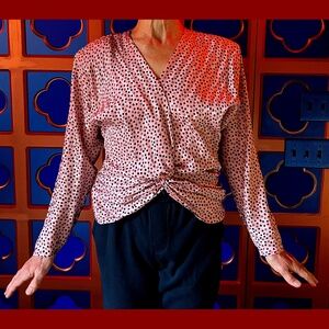 VINTAGE FLORA KUNG Blouse Twist Front Pink w Black Print 100% Silk Size 4 c 1990